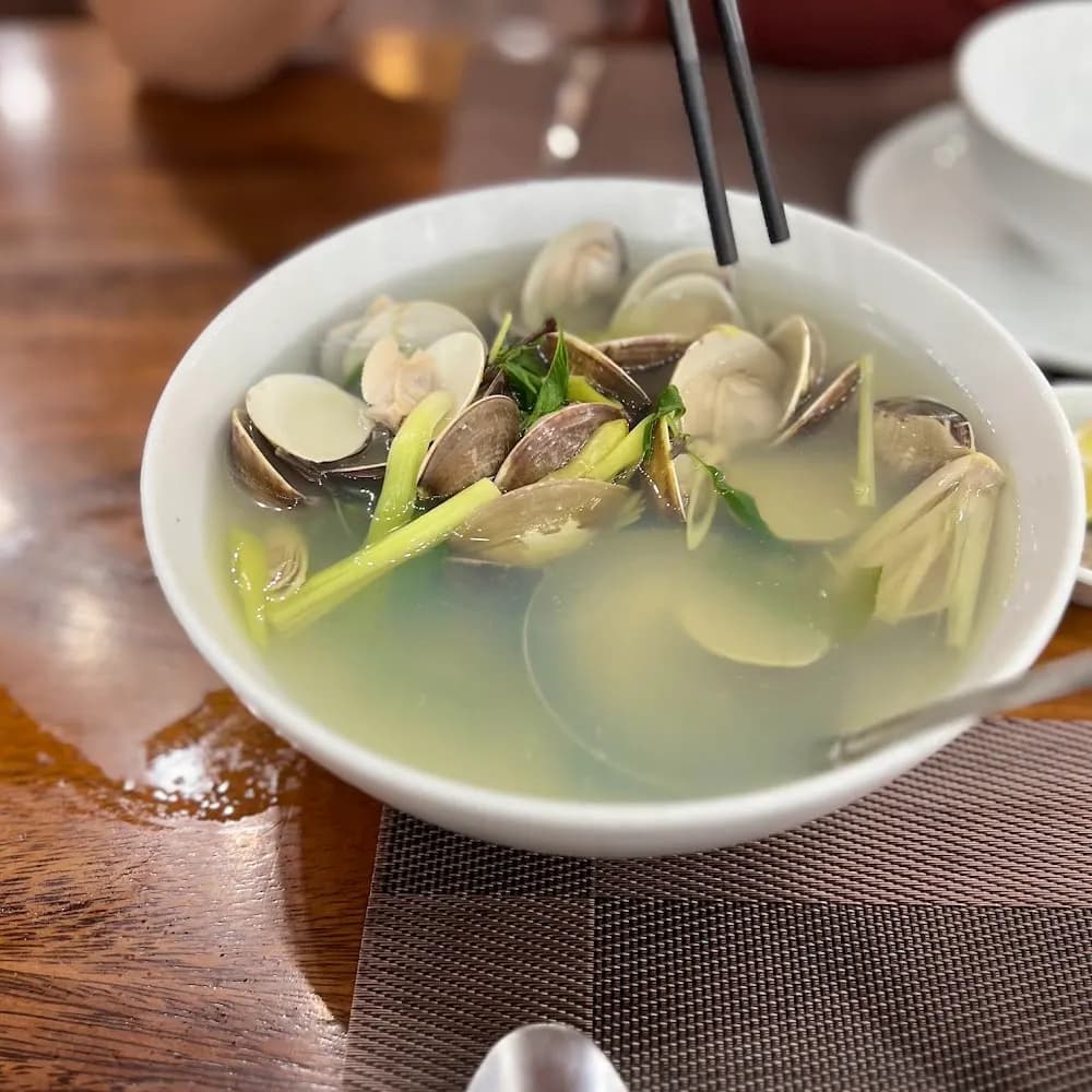 Nghêu hấp