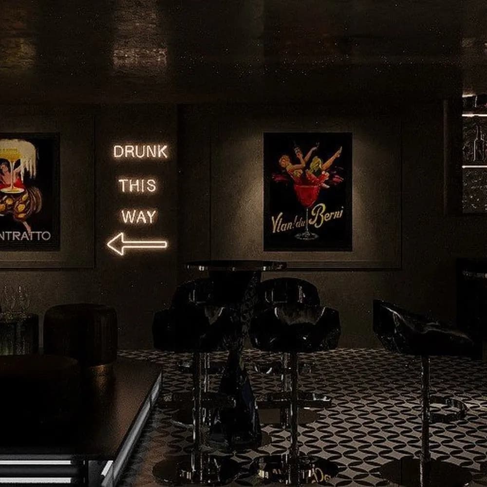 Dazzling Cocktail Bar
