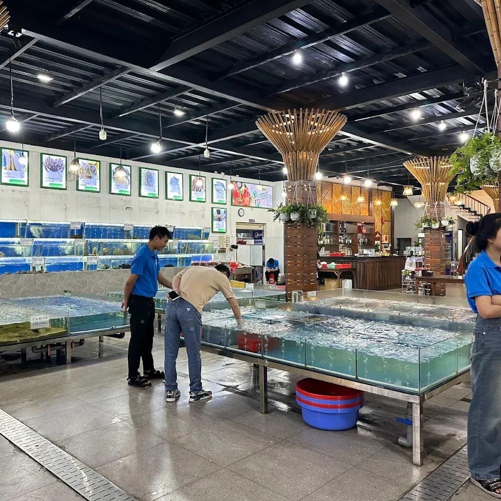 Nhà hàng Hải Sản Gành Bàng - Hải Sản Đà Nẵng
