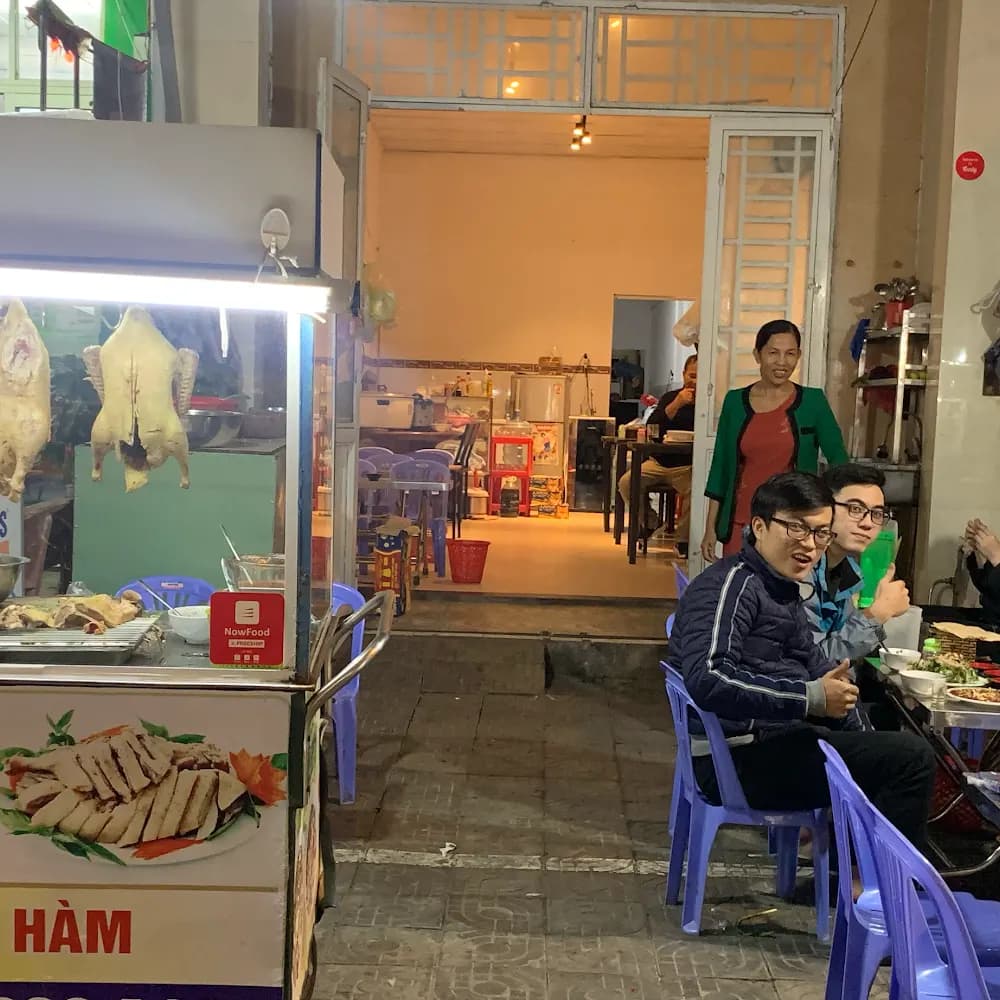 Quán Nhậu Cô Đào
