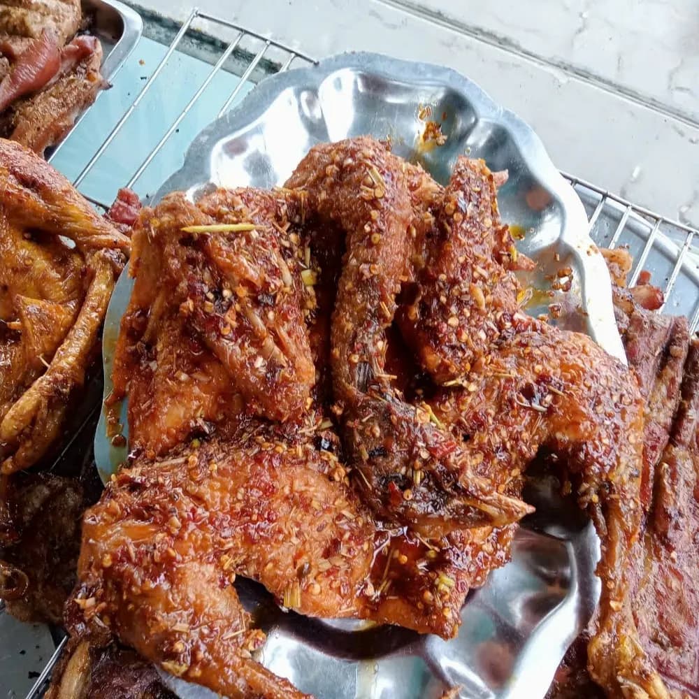 Quán nhậu Bé Tuyết