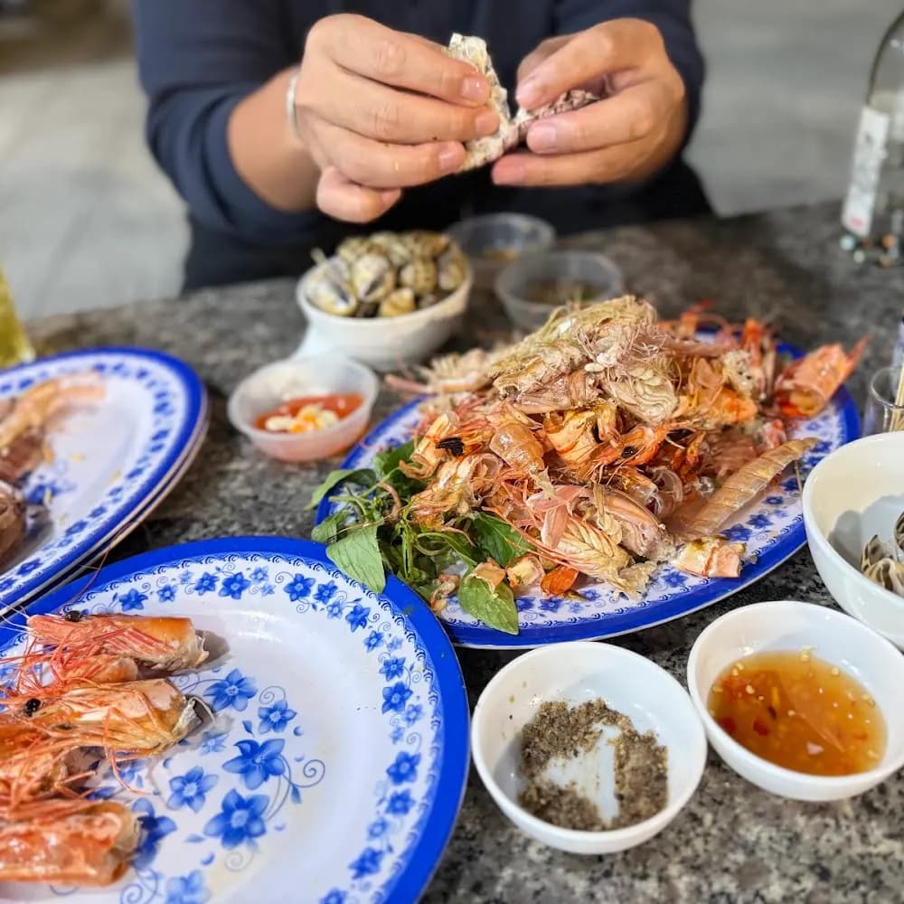 Hải sản Chín Cò