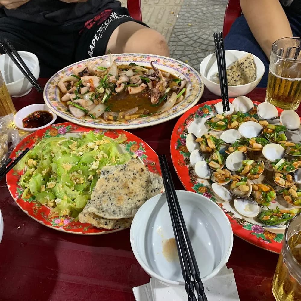 Quán nhậu Hoàng Vy