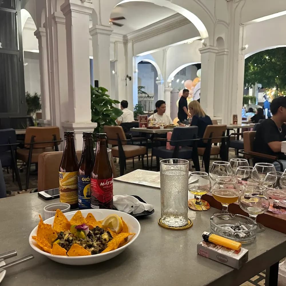 Thực phẩm và đồ uống