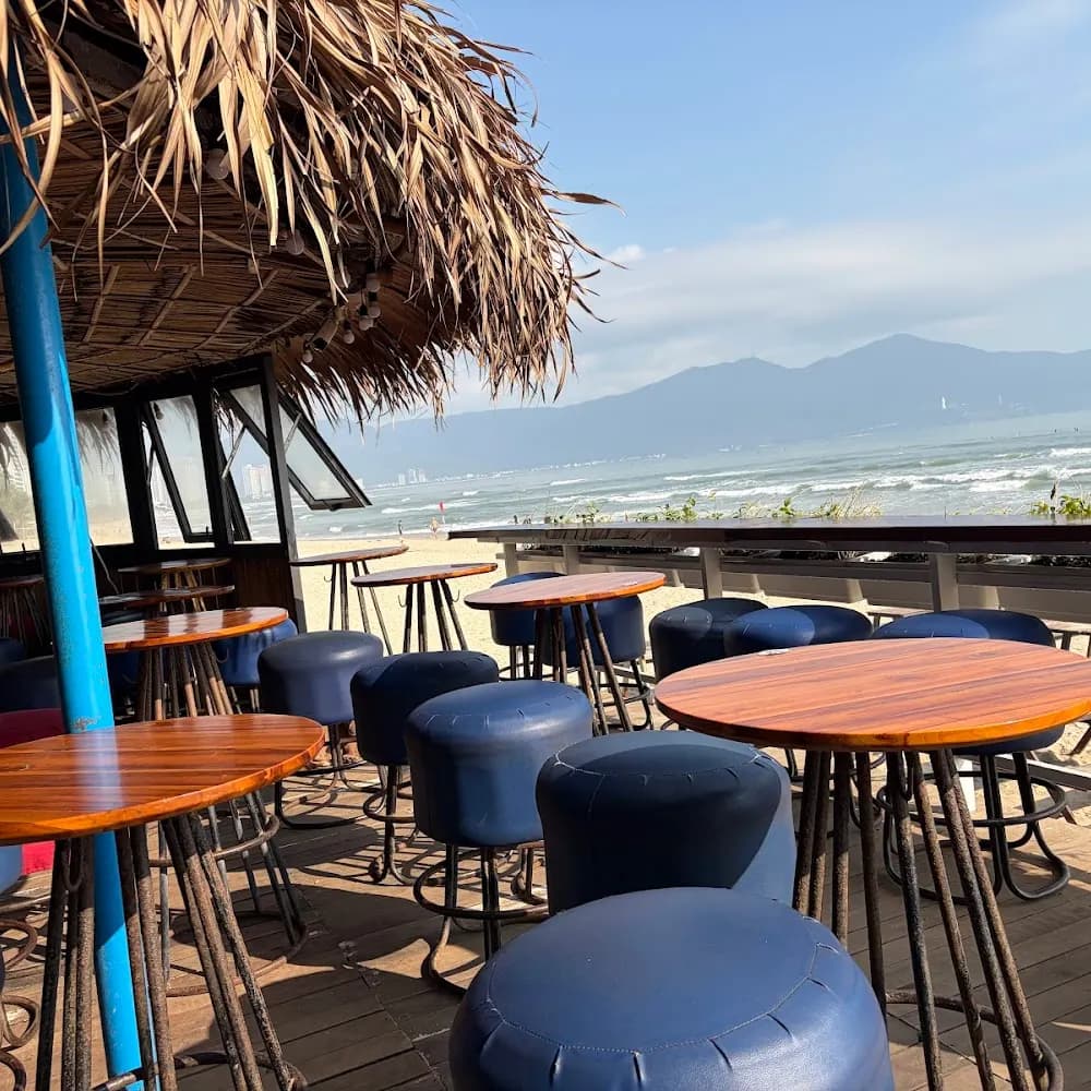 Paradise Beach Bar & Cinema Danang