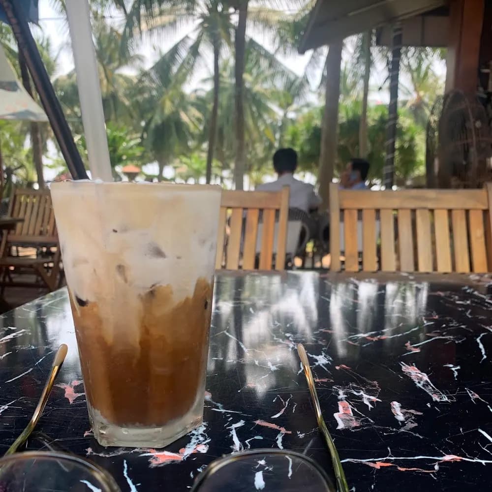 Thực phẩm và đồ uống