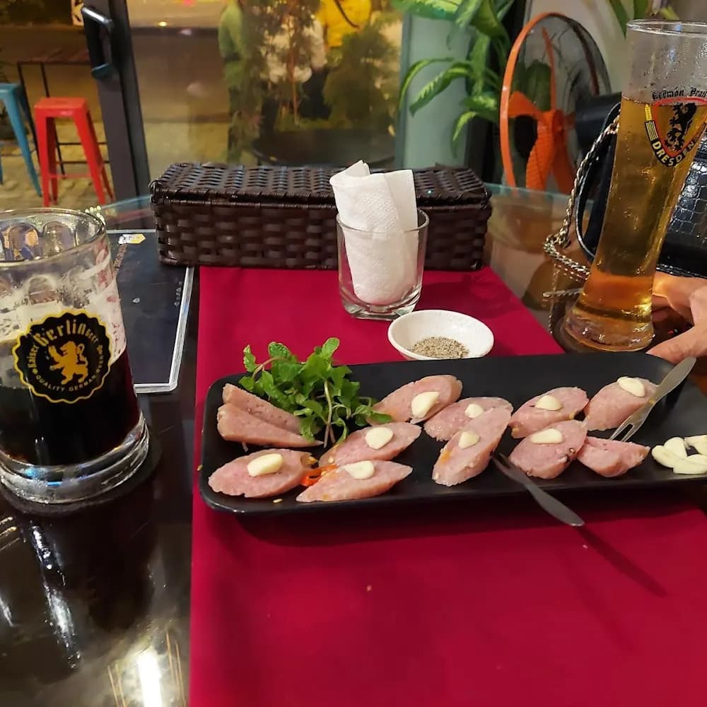 Thực phẩm và đồ uống