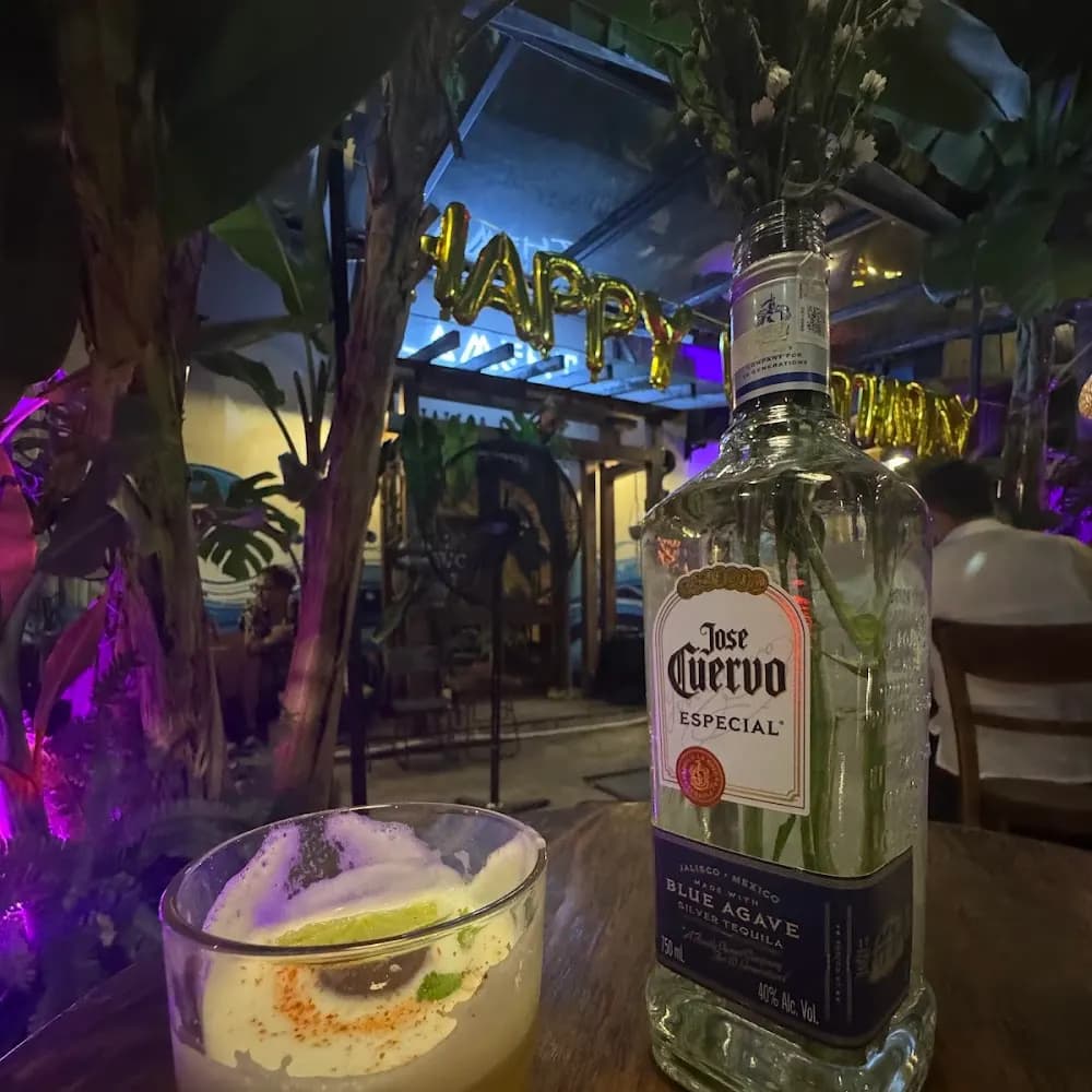 Thực phẩm và đồ uống