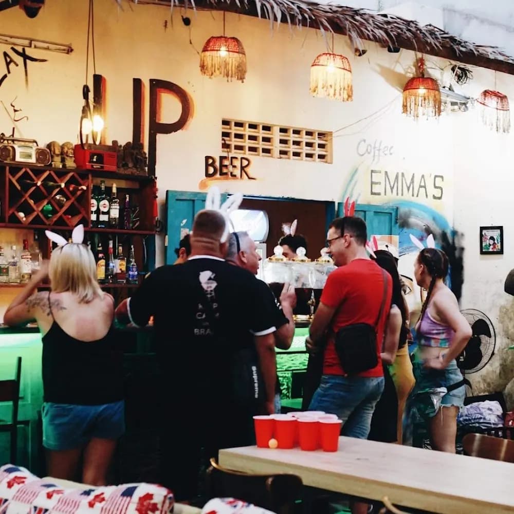 Emma's bar Da Nang