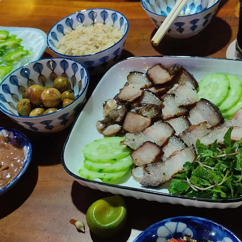 Thực phẩm và đồ uống