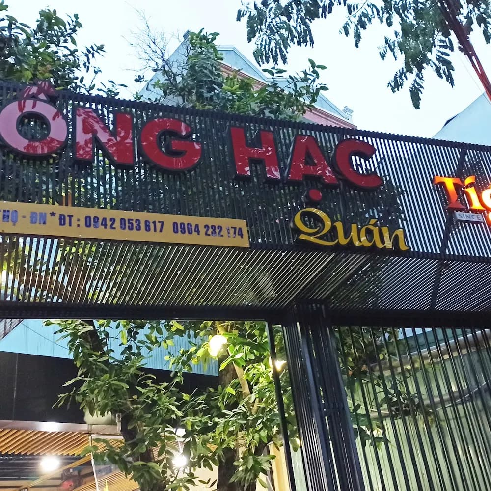 Hồng Hạc Quán