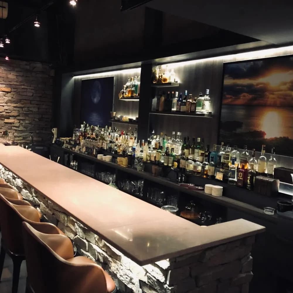 LIBRE Bar DaNang