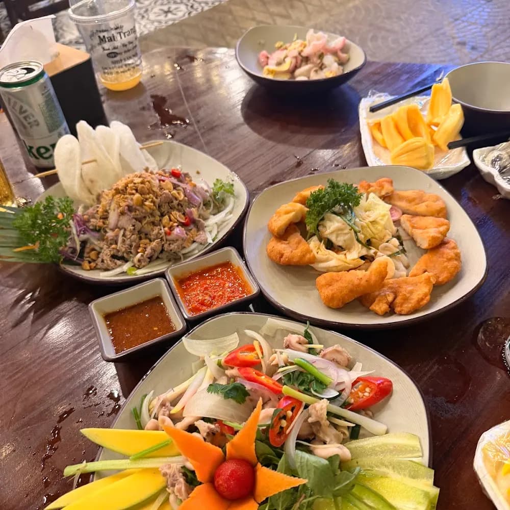 Thực phẩm và đồ uống
