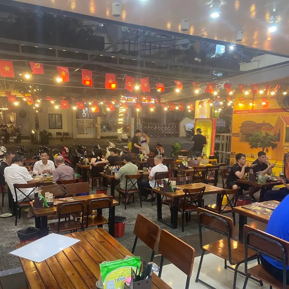 QUÁN HẢI SẢN 239 - BIA HƠI HÀ NỘI - CƠ SỞ 3