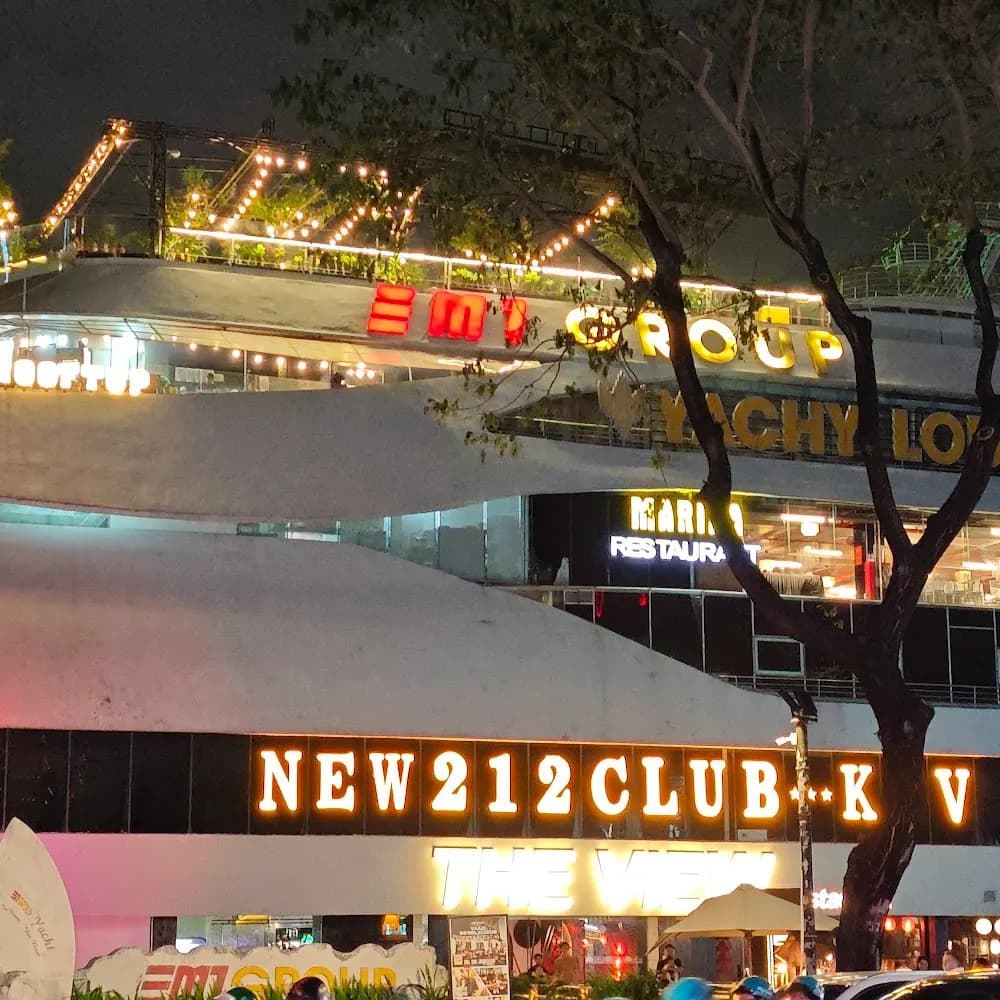 NEW 212 CLUB