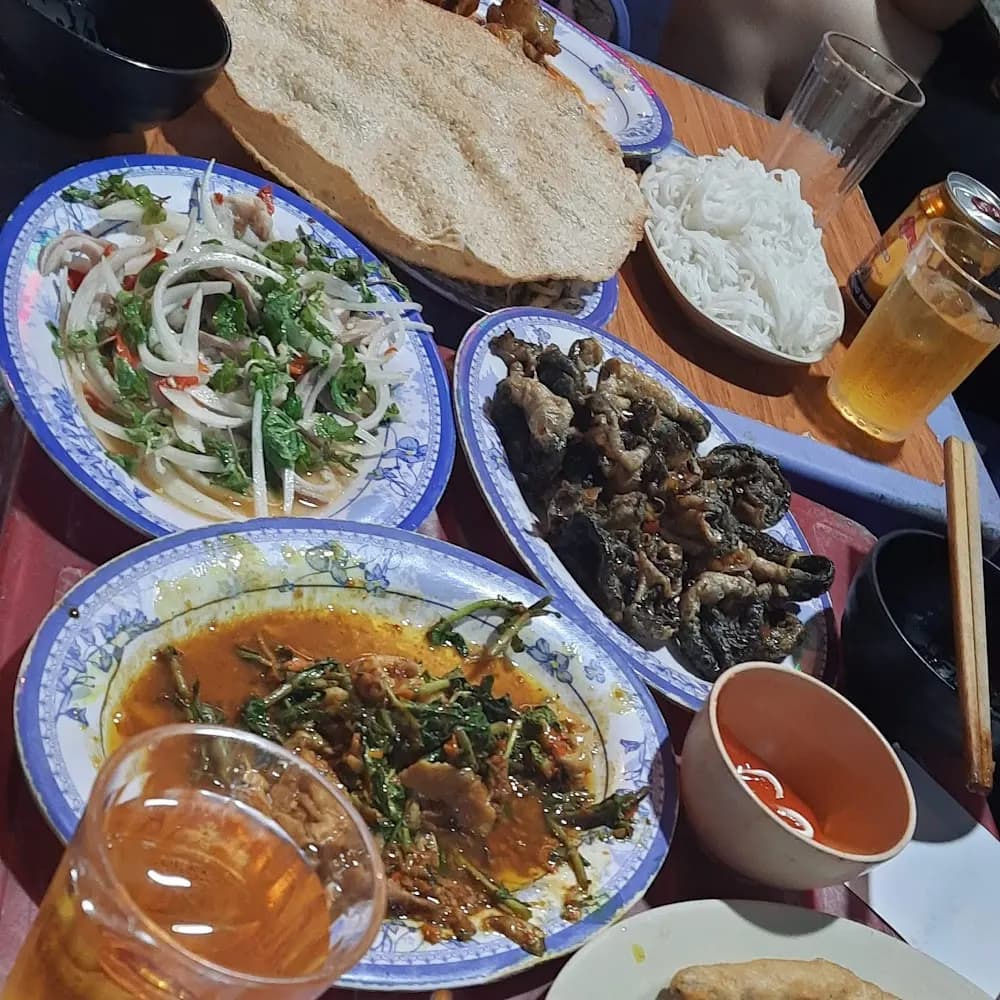 Thực phẩm và đồ uống