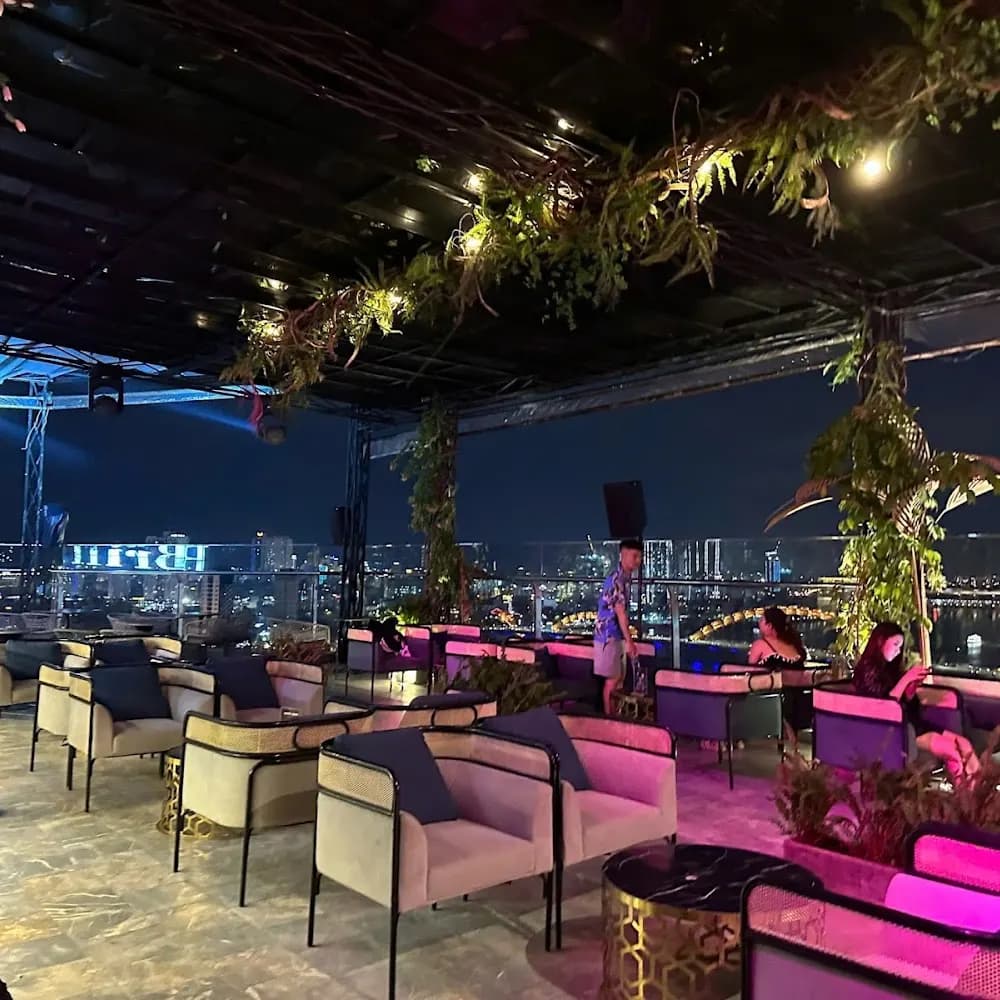 NYX Sky Lounge & Mixology