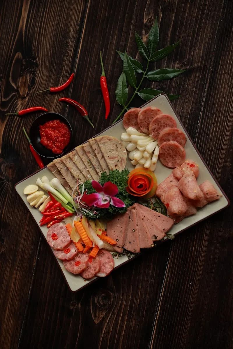 Thực phẩm và đồ uống
