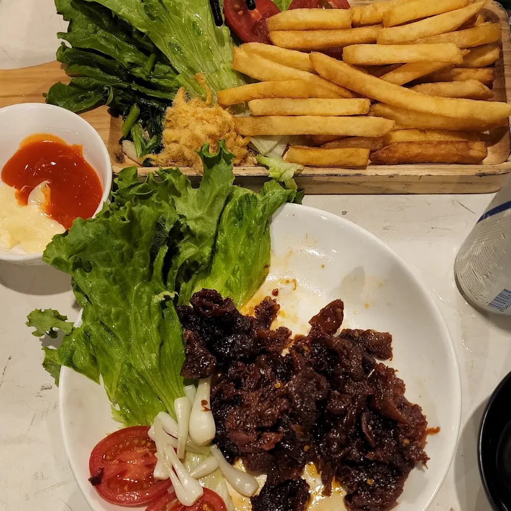 Thực phẩm và đồ uống