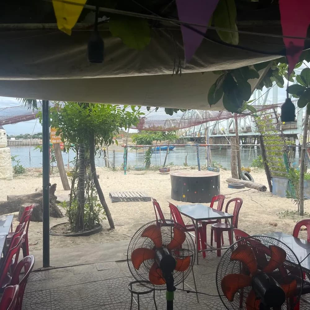 HẢI LÂM CHÂN CẦU QUÁN