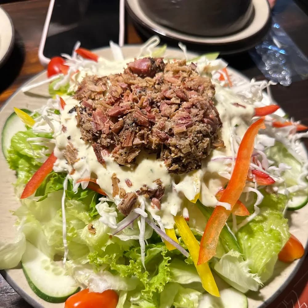 Salad cá hồi