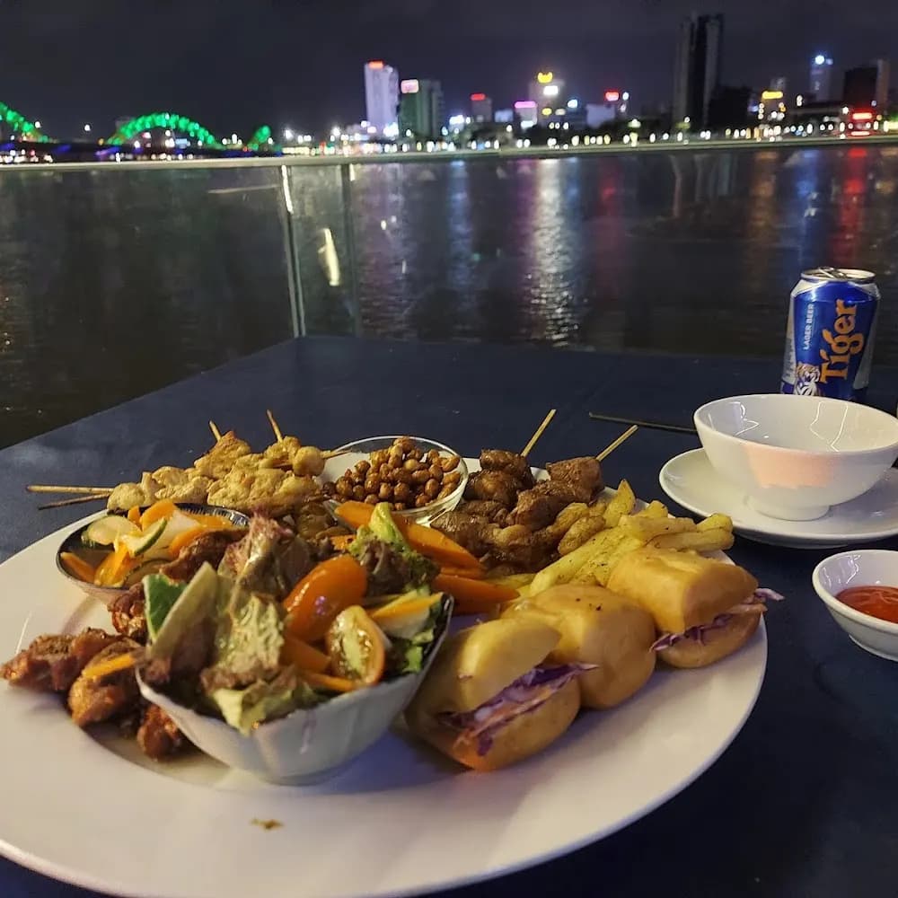 Thực phẩm và đồ uống