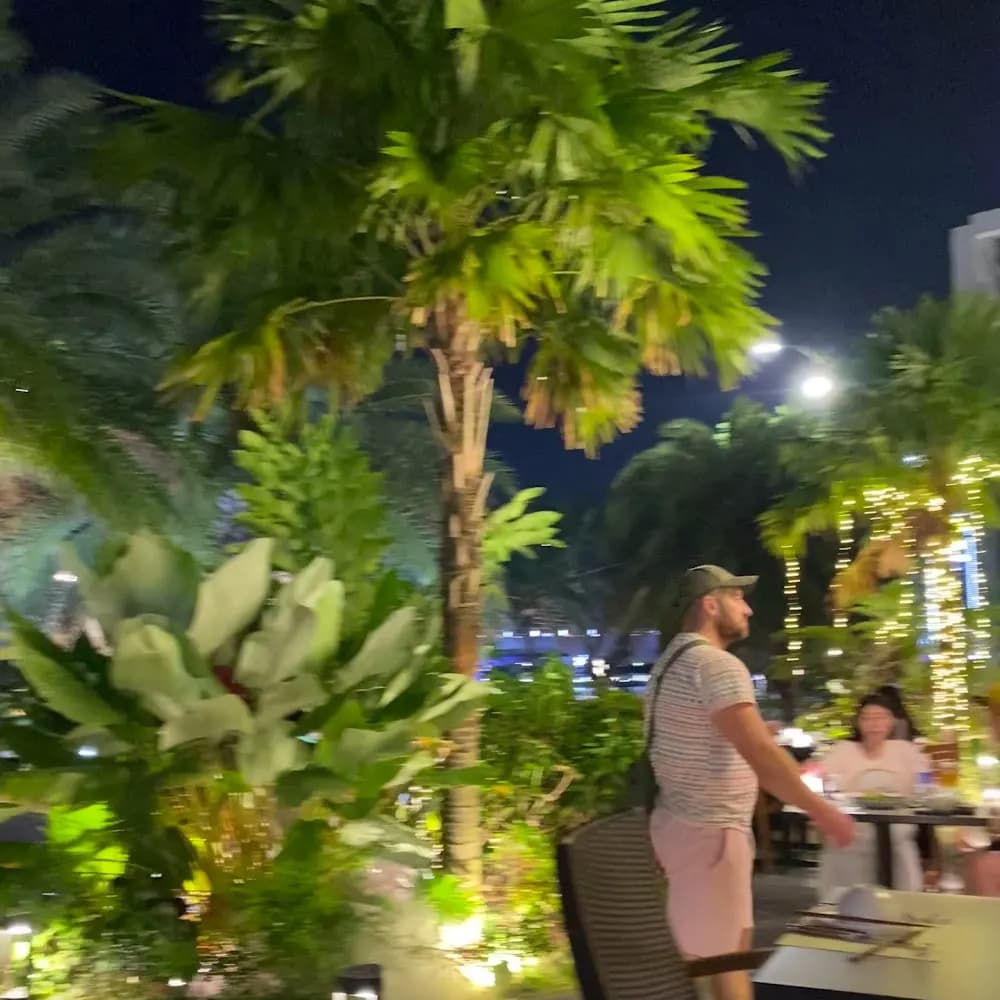 Bầu không khí