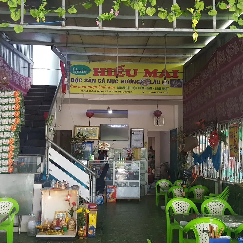 Quán Hiếu Mai