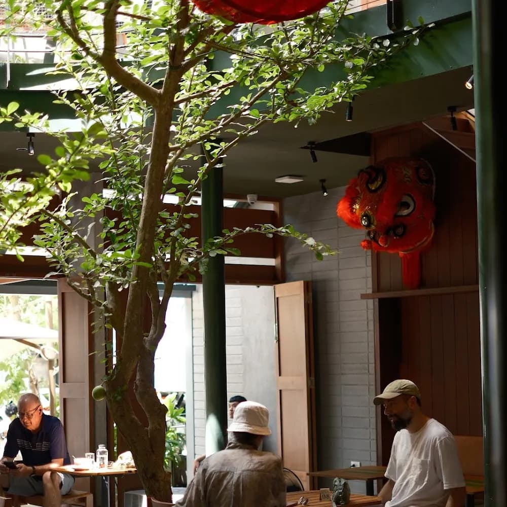 Solis Coffee Brunch & Beer